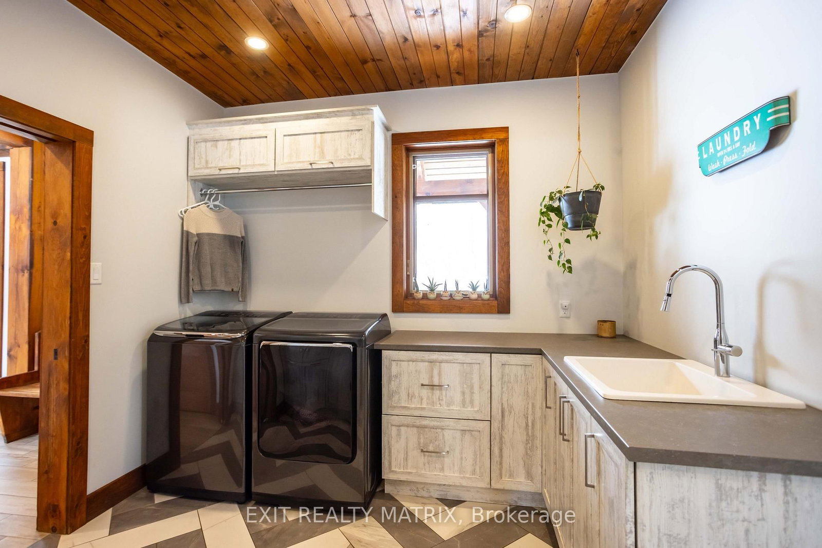 Detached House for sale at 2191 Cassburn Road, Champlain, Ontario, K0B 1K0 - Champlain Twp - MLS: X12858706