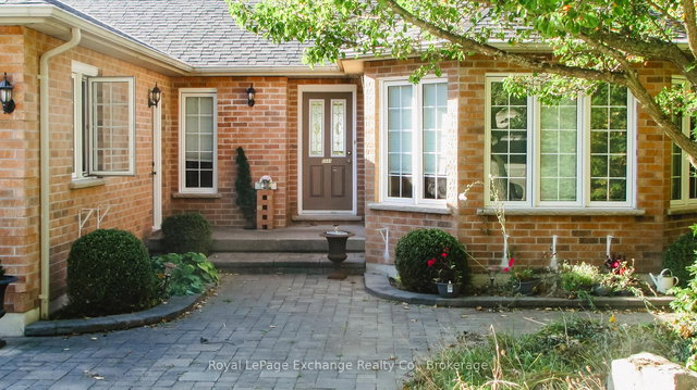 1144 Shevchenko Boulevard