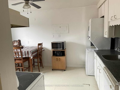 482 Vernon Avenue, Ottawa, Ontario image-0-4