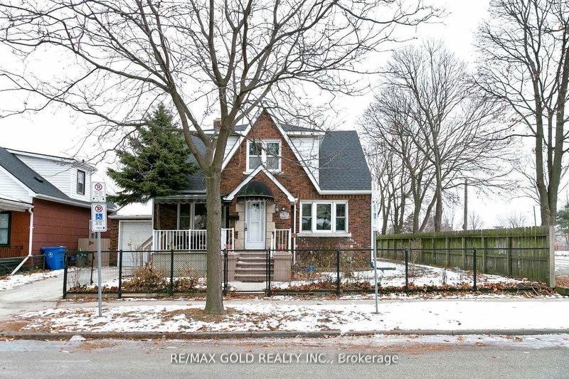 1236 Hickory Rd, Windsor, N8Y 3S6 | Image 2