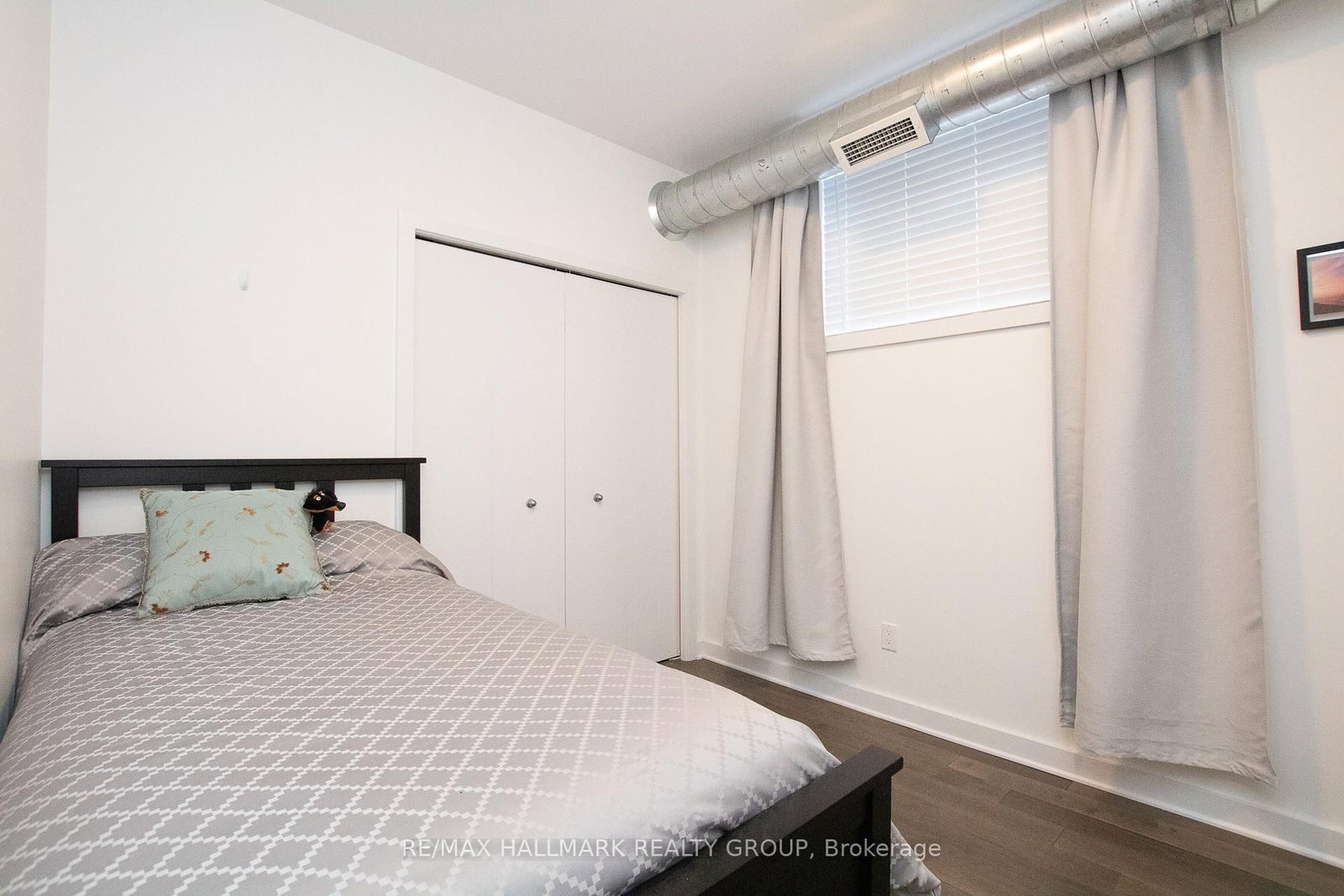 1308 Thames Street, Unit 101 - Photo 19