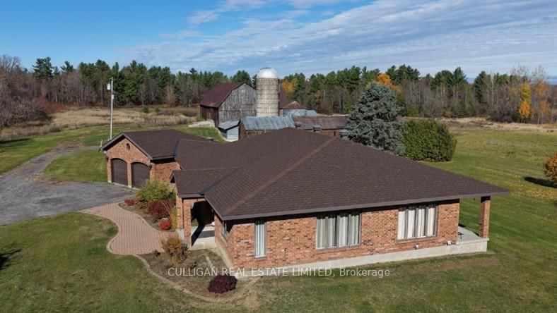 2315 Styles Side Rd, Kinburn, K0A 2H0 | Image 3