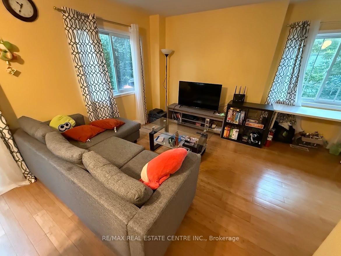 185 Highland Crescent, Unit 1 - Photo 4