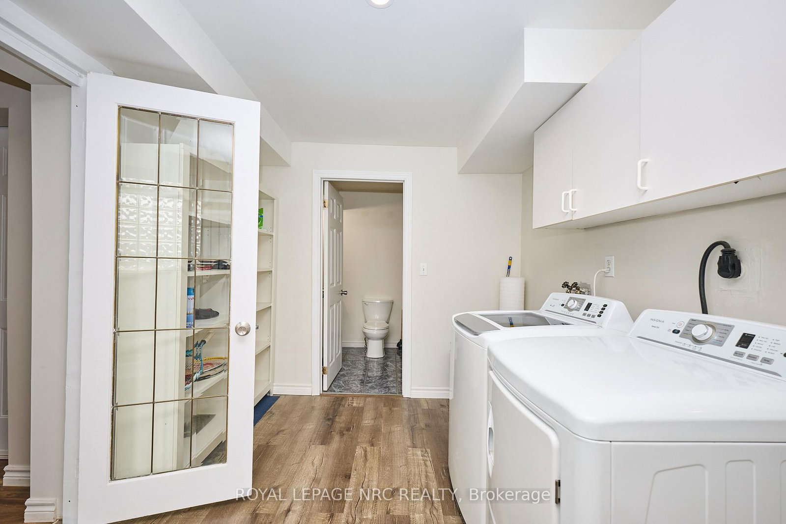 Detached House for sale at 3252 Young Avenue, Fort Erie, Ontario, L0S 1N0 - Ridgeway - MLS: X12860086