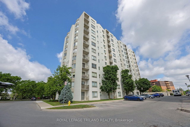 105 - 333 COMMISSIONERS Road W