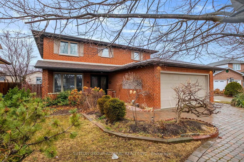 47 Sandy Dr, Hamilton, L8E 4X4 | Image 3
