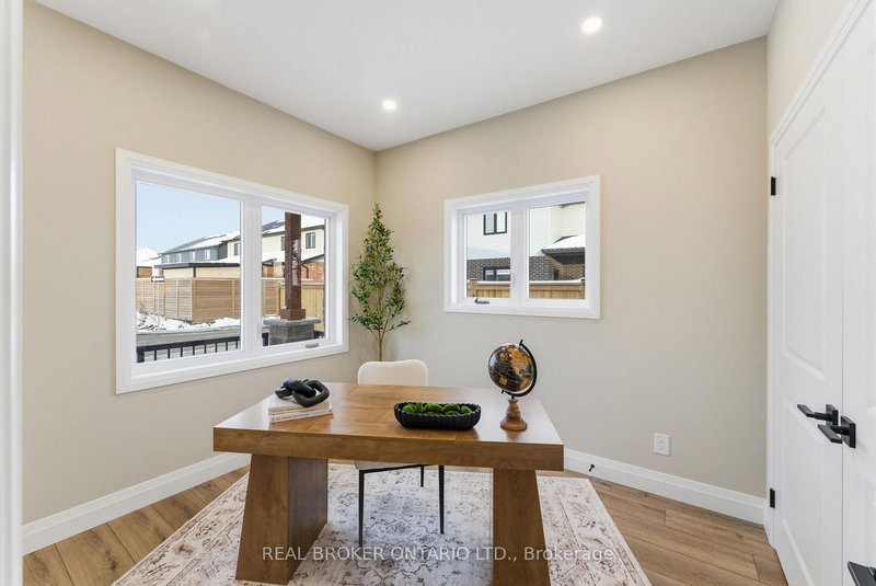 18 - 29 Weymouth St, Woolwich, N3B 0G3 | Image 3