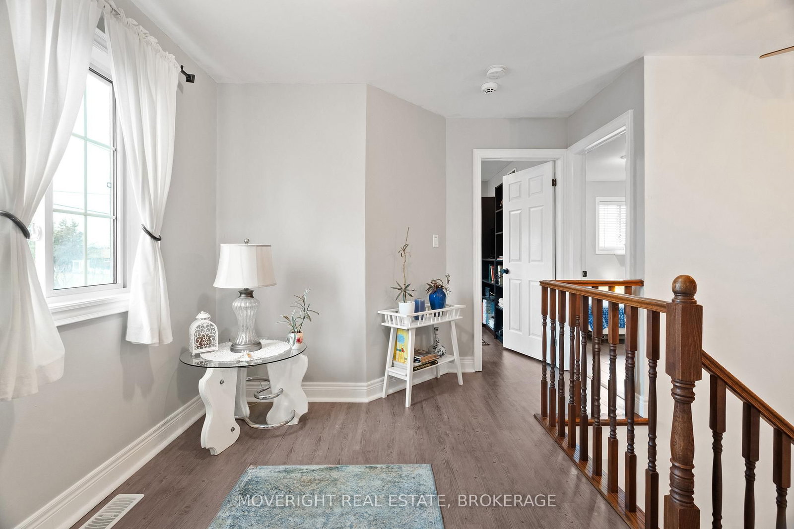 Detached House for sale at 2 Leeson Street, St. Catharines, Ontario, L2V 2R3 - Burleigh Hill - MLS: X12860184