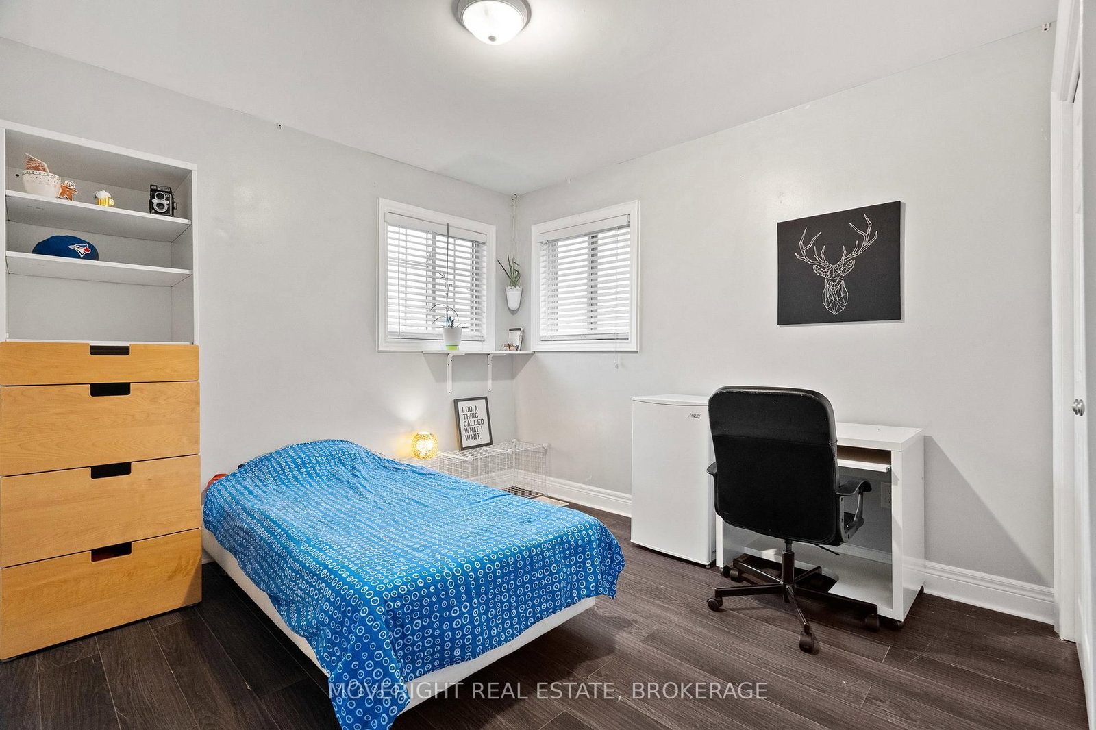 Detached House for sale at 2 Leeson Street, St. Catharines, Ontario, L2V 2R3 - Burleigh Hill - MLS: X12860184