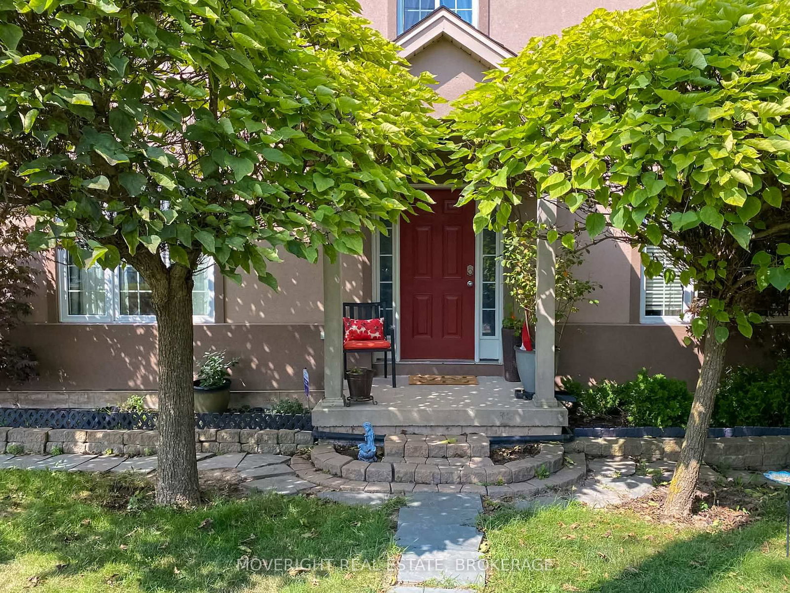 Detached House for sale at 2 Leeson Street, St. Catharines, Ontario, L2V 2R3 - Burleigh Hill - MLS: X12860184