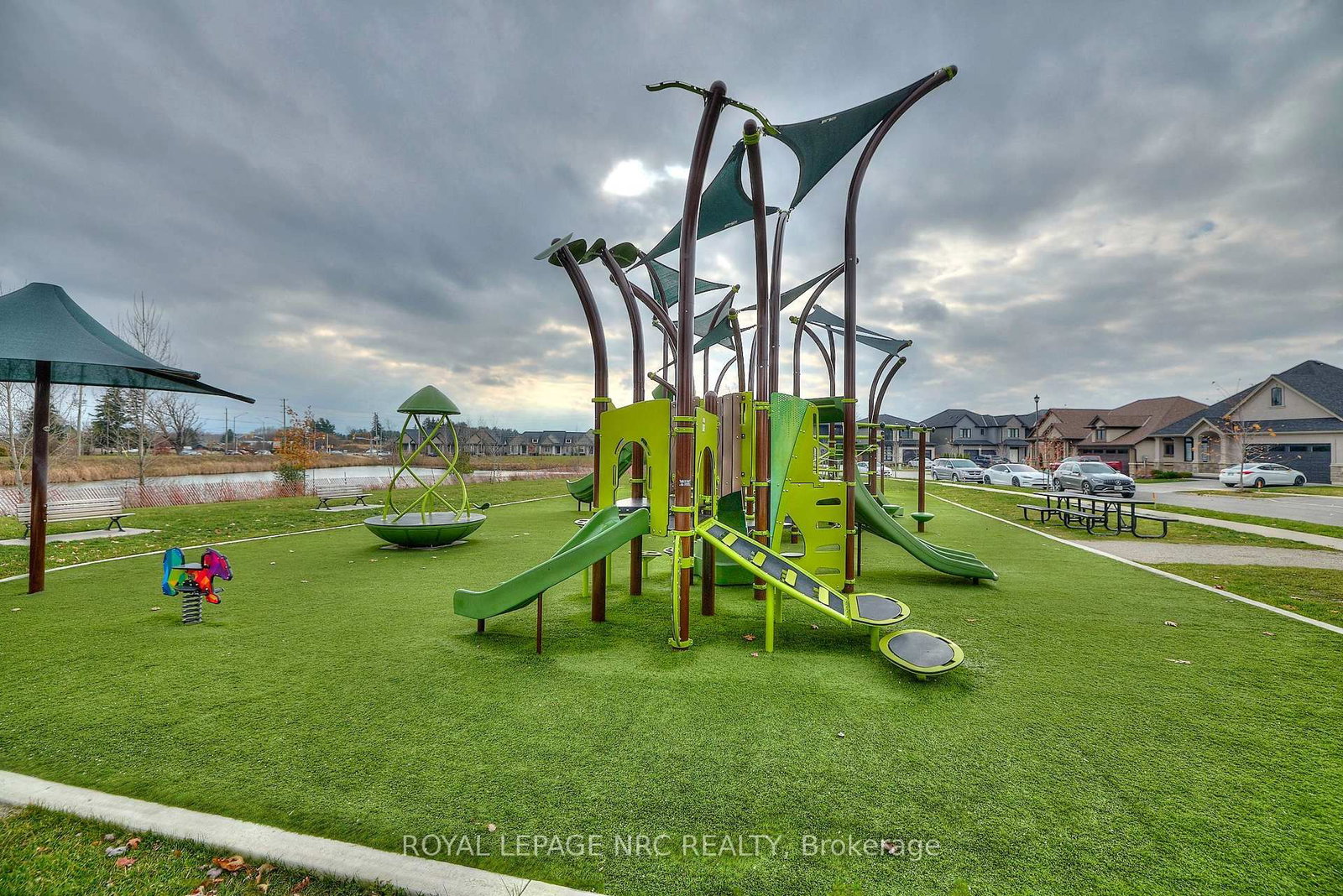 Detached House for sale at 31 BERGENSTEIN CRES Crescent, Pelham, Ontario, L0S 1E6 - Fonthill - MLS: X12860186