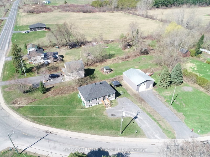 67 St Polycarp St, North Stormont, K0C 1W0 | Image 2