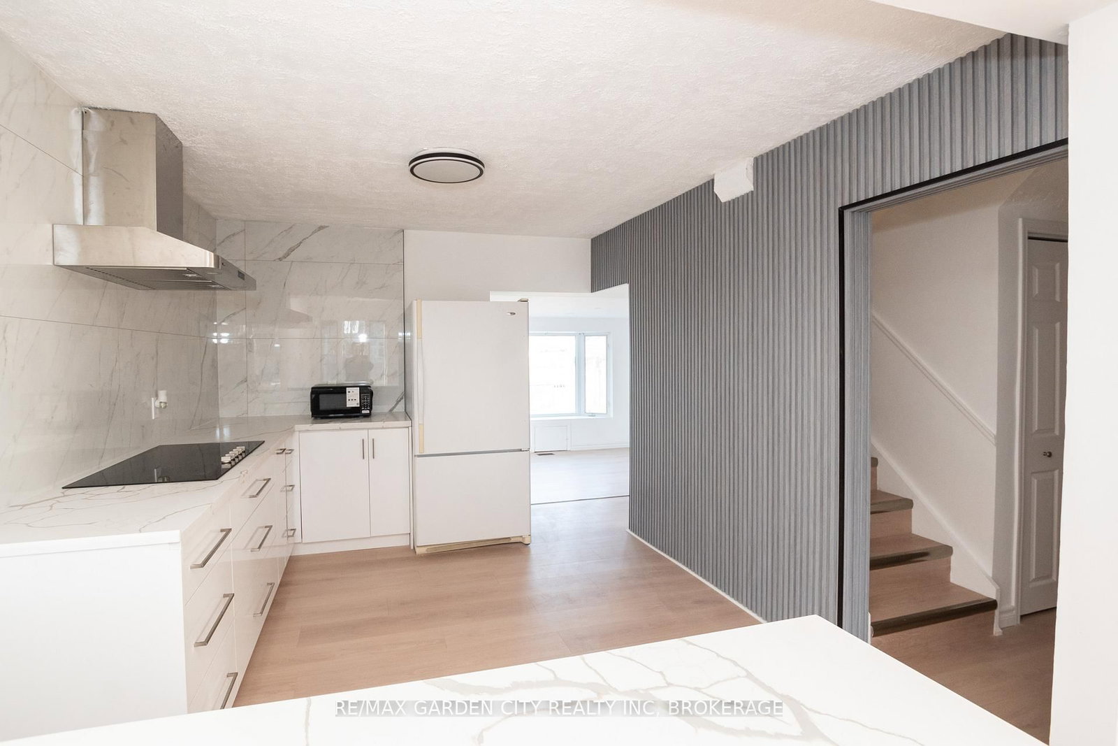 9 Fir Avenue • St. Catharines, ON photo 9
