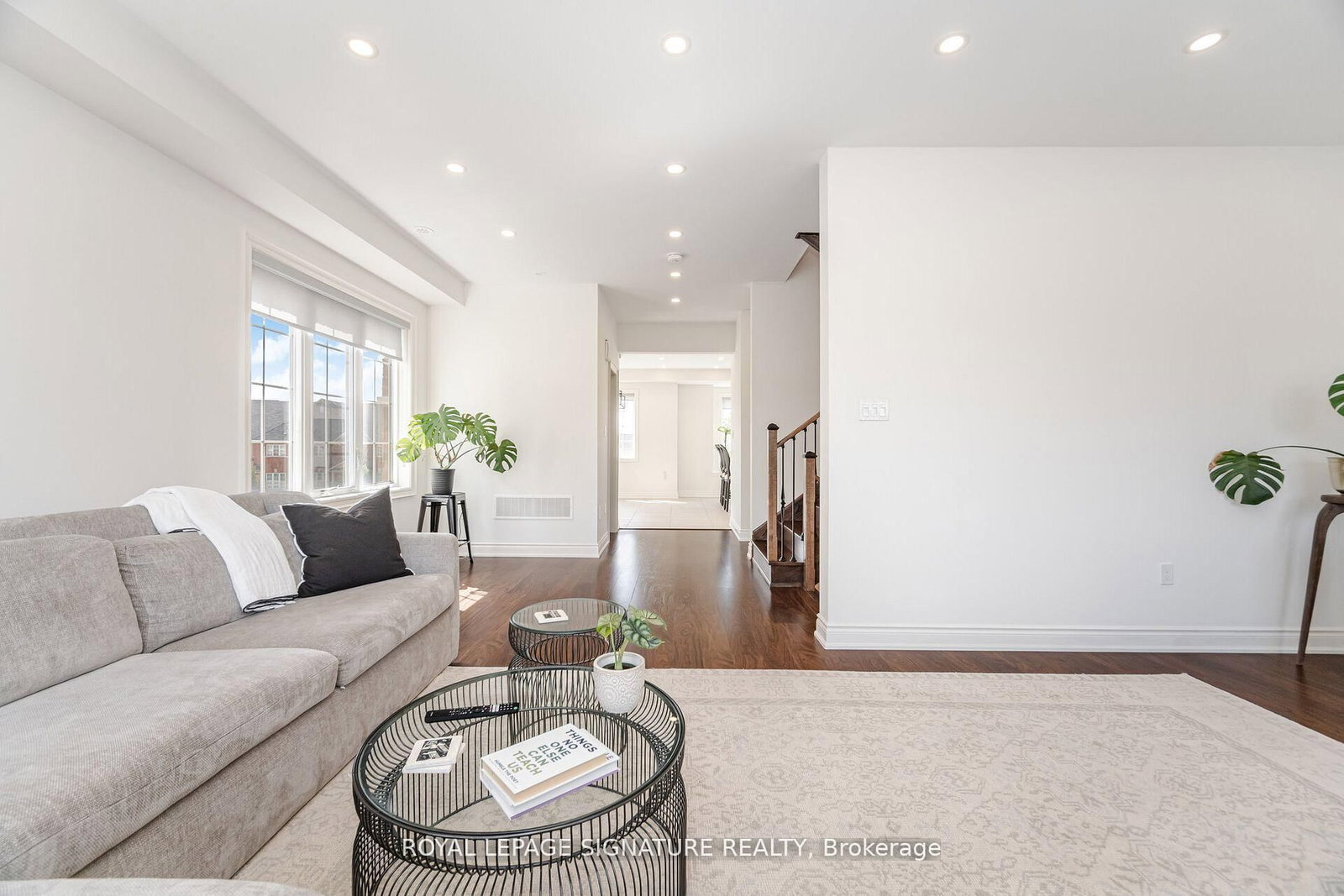 99 Burke Street - Photo 10