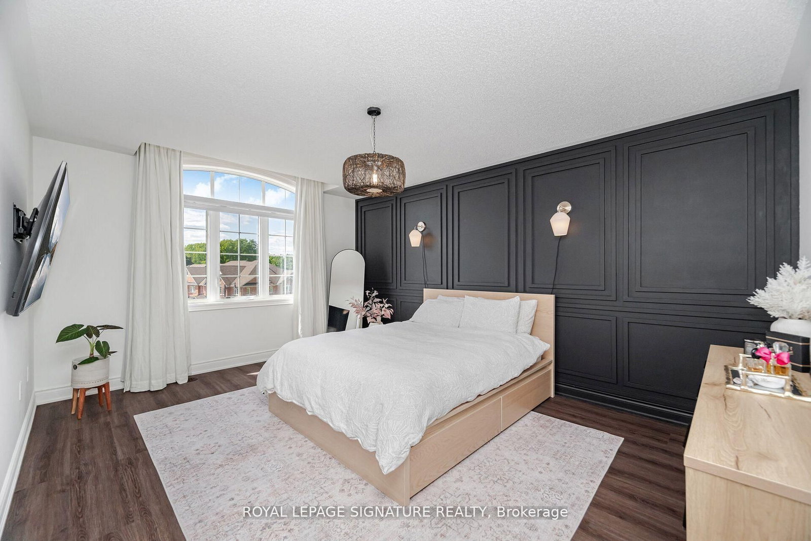 99 Burke Street - Photo 12