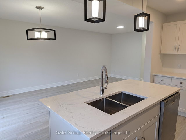 4 - 261 Pittock Park Road