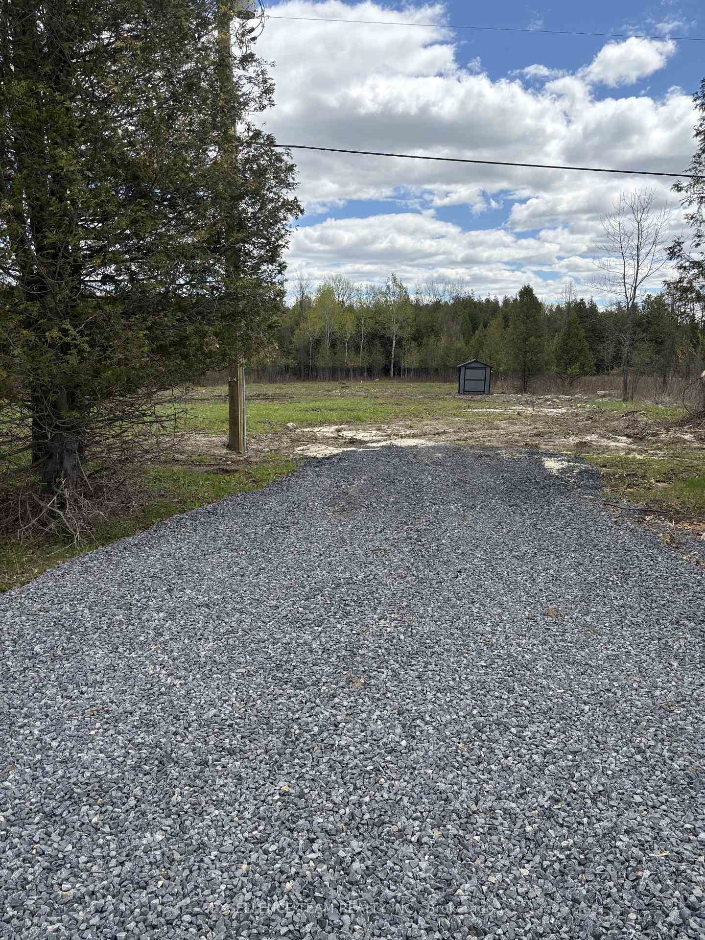 0 Kenyon Concession 1 Road • North Glengarry, ON photo 3