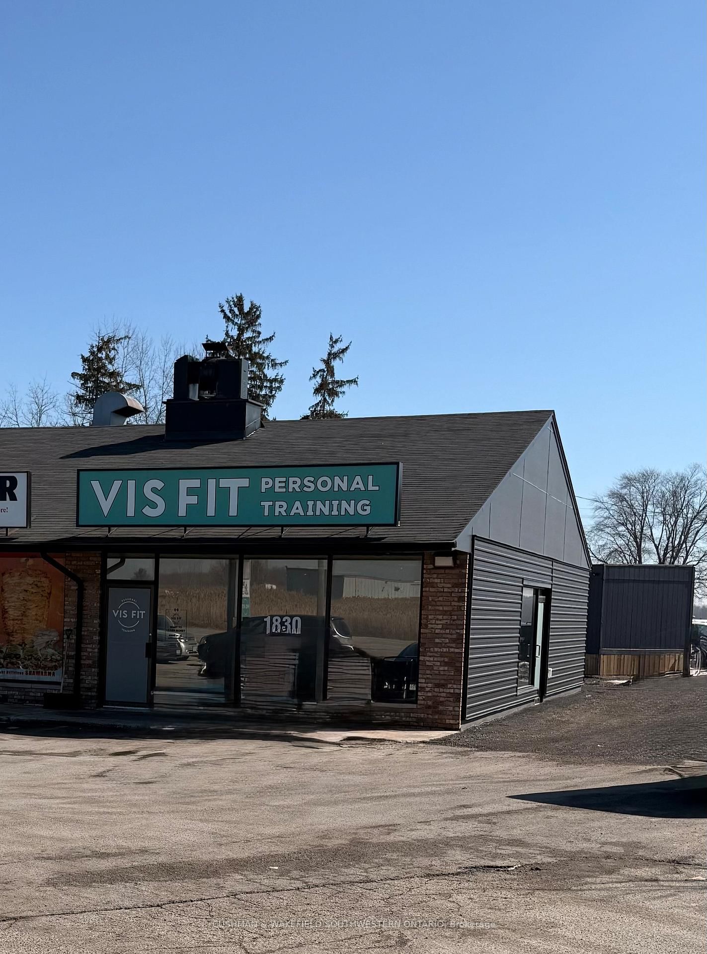 1830 Wharncliffe Road S, Unit 4 - Photo 2