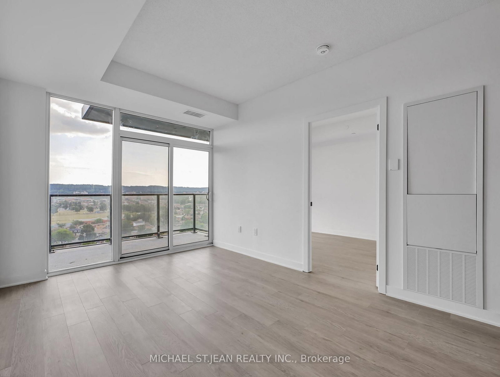 Condo for lease at 1418-2782 Barton Street, Hamilton, Ontario, L8E 0L3 - Grayside - MLS: X12861116