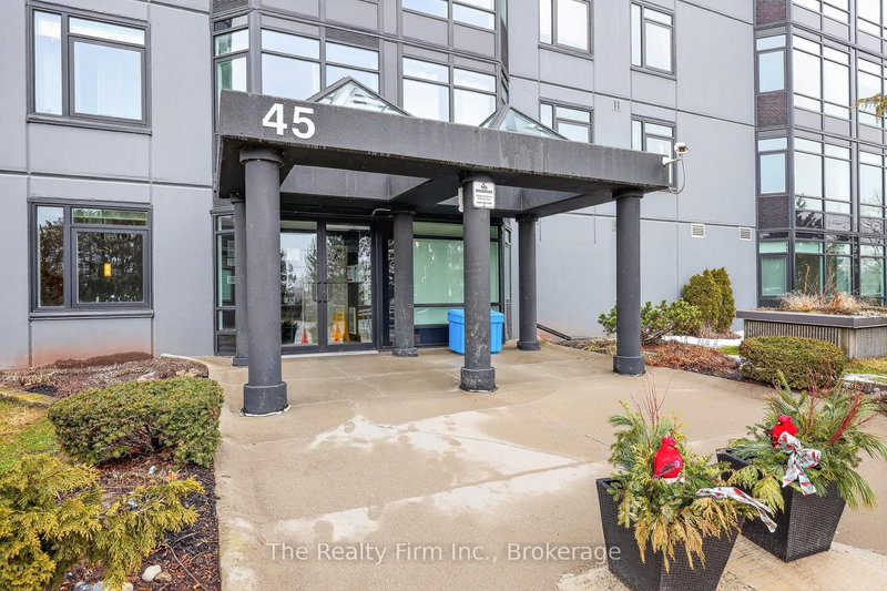 1515 - 45 Pond Mills Rd, London South, N5Z 4W5 | Image 2