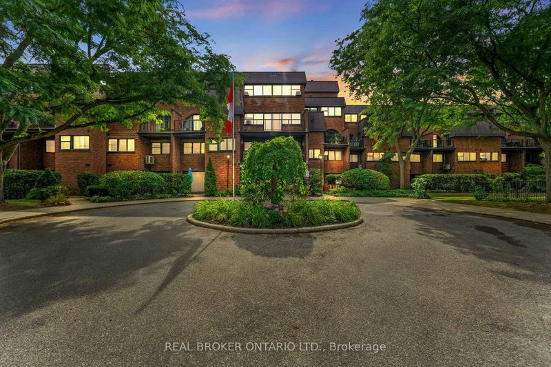 home for lease on 126-36 Hayhurst Road