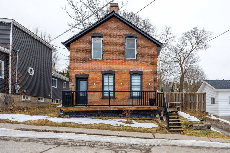 12 Park St, Port Hope, L1A 1C1 | Image 2