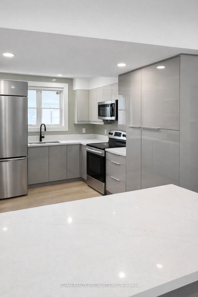 74 Neil Ave (MAIN FLR) Ave, Hamilton, L8G 2N3 | Image 3