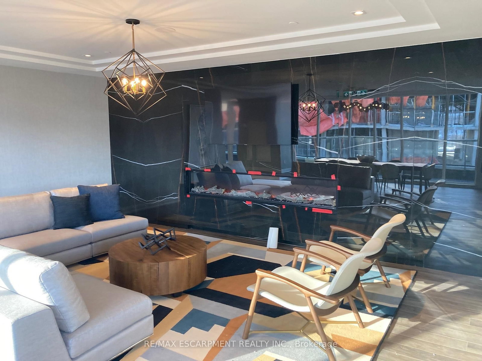 212 King William Street, Unit 422 - Photo 15