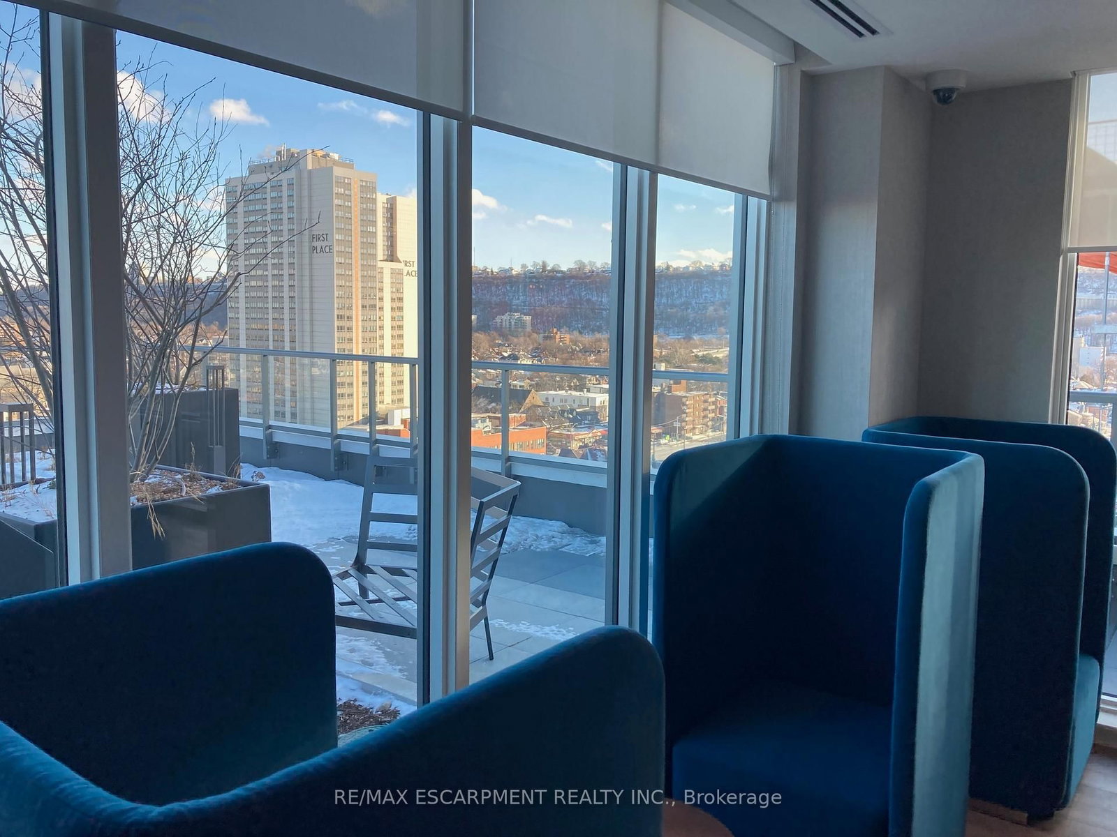 212 King William Street, Unit 422 - Photo 18