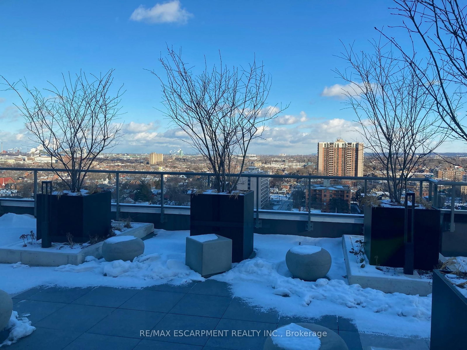 212 King William Street, Unit 422 - Photo 25