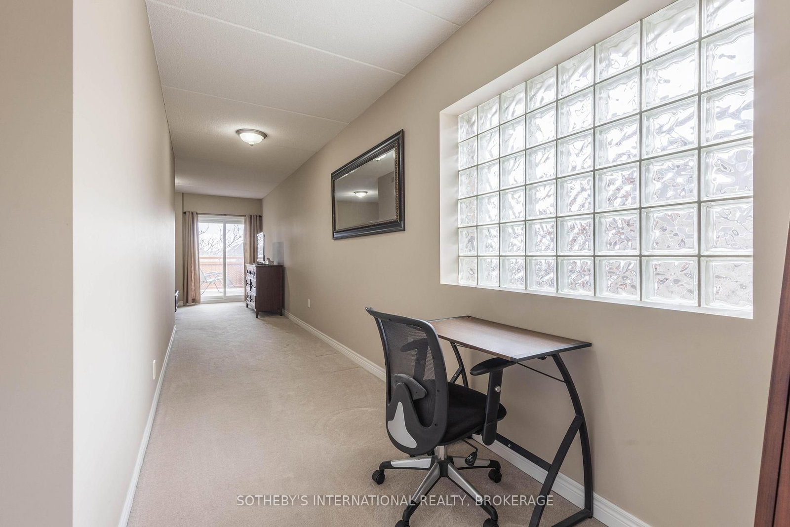 678 Line 2 Road, Unit 205 - Photo 13