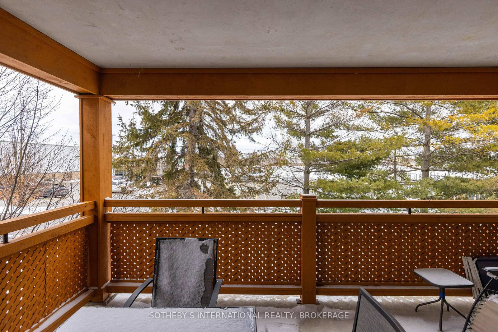 678 Line 2 Road, Unit 205 - Photo 23