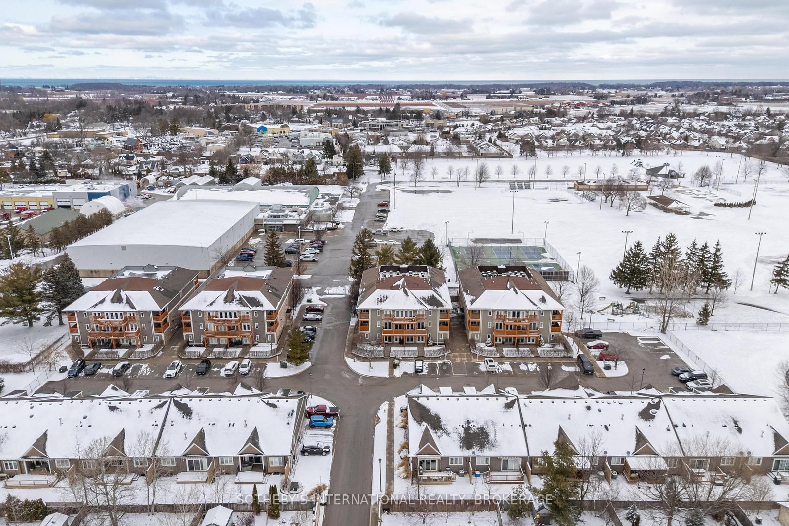 678 Line 2 Road, Unit 205 - Photo 26