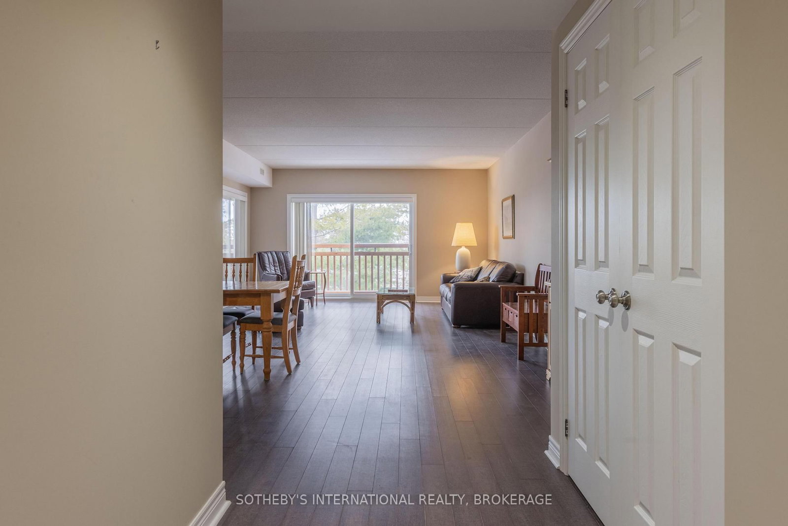 678 Line 2 Road, Unit 205 - Photo 5