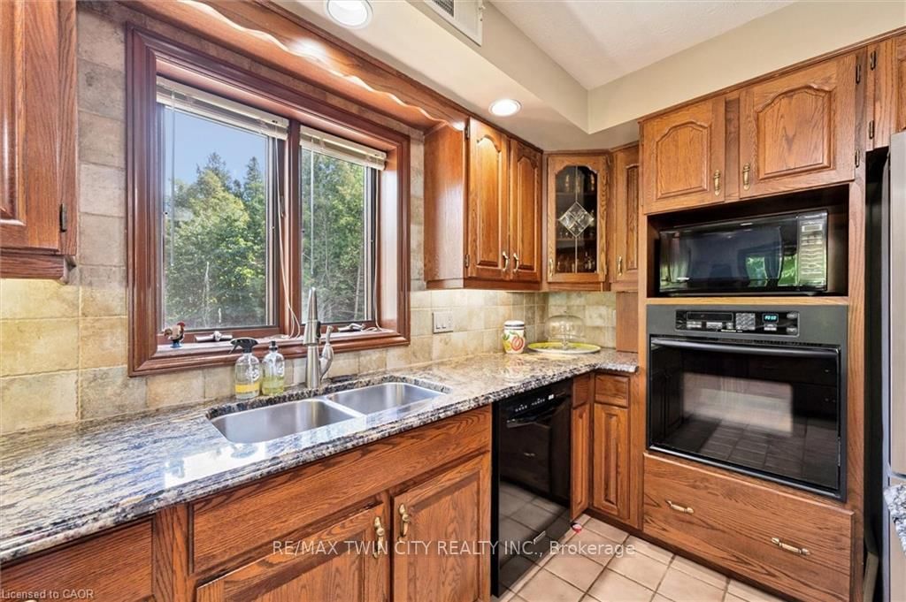 74 Miramichi Bay Road • Saugeen Shores, ON photo 24