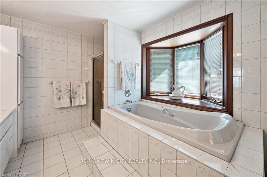 74 Miramichi Bay Road • Saugeen Shores, ON photo 37