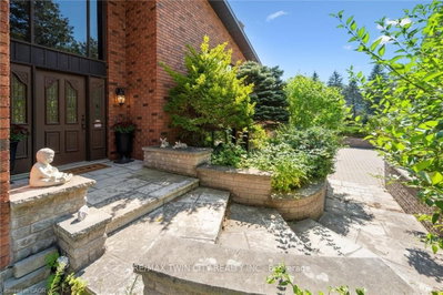 74 Miramichi Bay Road • Saugeen Shores, ON photo 9