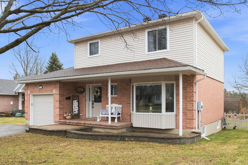 14 Treelawn Blvd, Perth, K7H 3L9 | Image 2