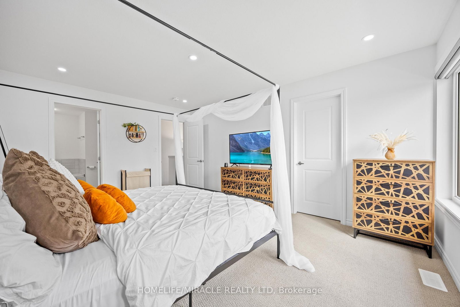 Townhouse for sale at 58 June Callwood Way, Brant, Ontario, N3T 0V2 - Brantford Twp - MLS: X12862446