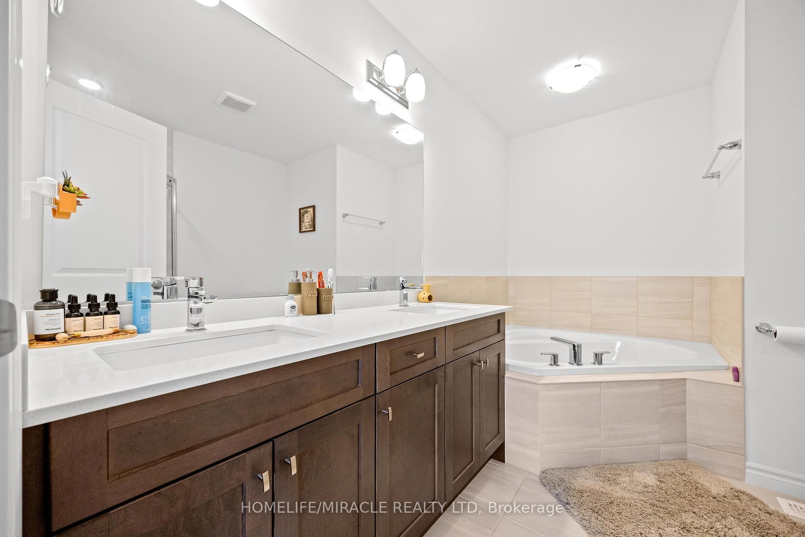 Townhouse for sale at 58 June Callwood Way, Brant, Ontario, N3T 0V2 - Brantford Twp - MLS: X12862446