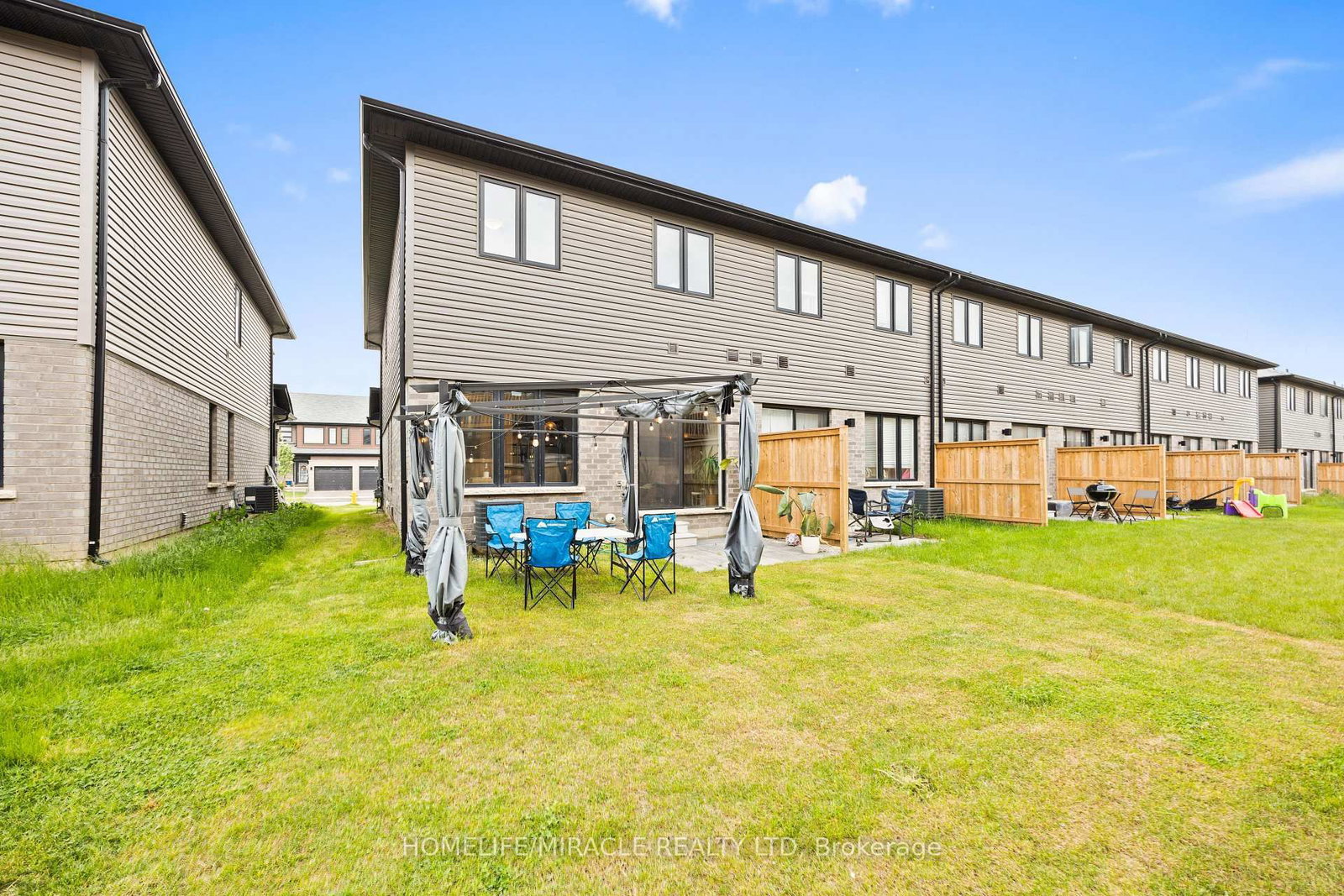 Townhouse for sale at 58 June Callwood Way, Brant, Ontario, N3T 0V2 - Brantford Twp - MLS: X12862446