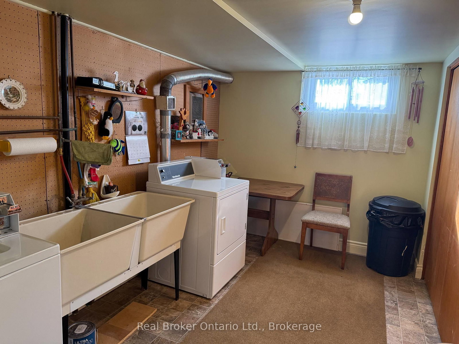 36 Graham Avenue, Unit 3 - Photo 23