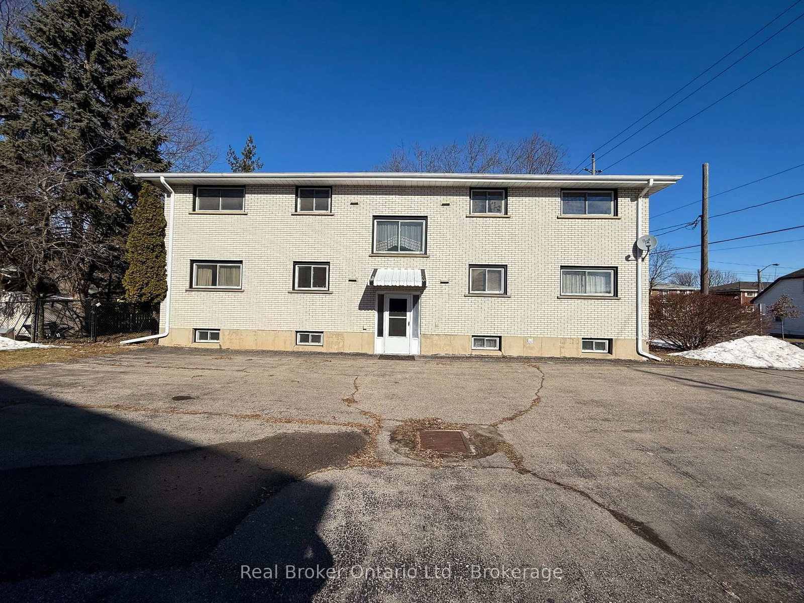 36 Graham Avenue, Unit 3 - Photo 27