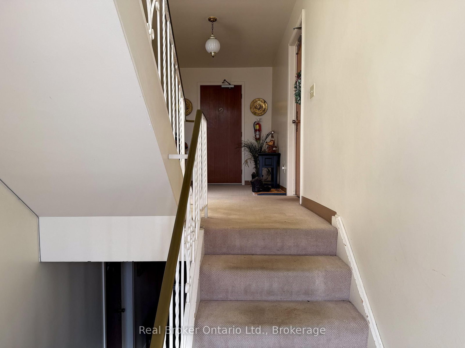 36 Graham Avenue, Unit 3 - Photo 30