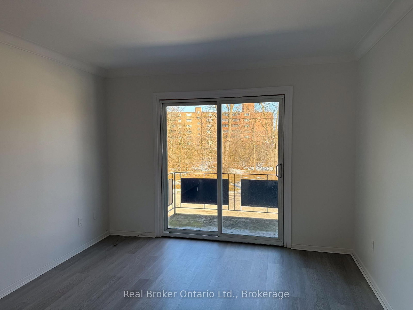 36 Graham Avenue, Unit 3 - Photo 9