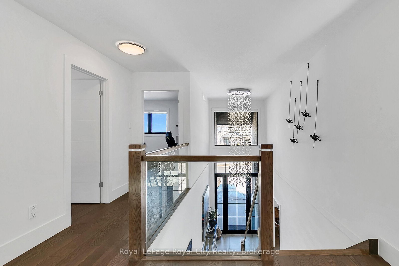 303 Gosling Gardens - Photo 24