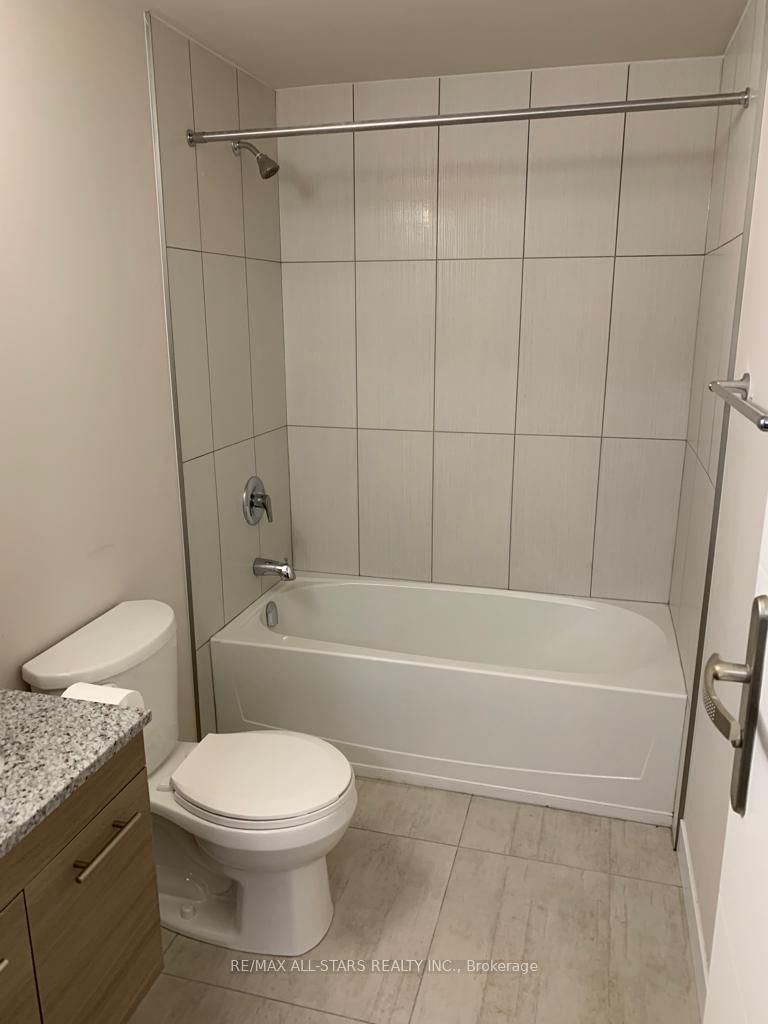 338 Albert Street, Unit 217 - Photo 11