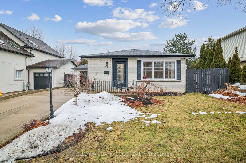 52 Belleau St, Hamilton, L8J 1N4 | Image 2