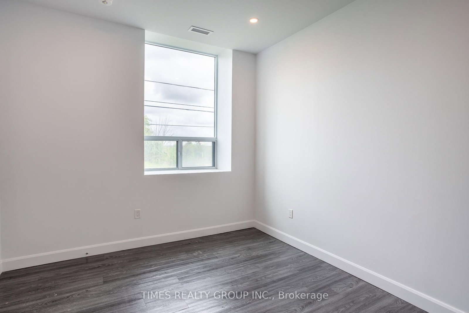365 Armour Road, Unit 304 - Photo 11