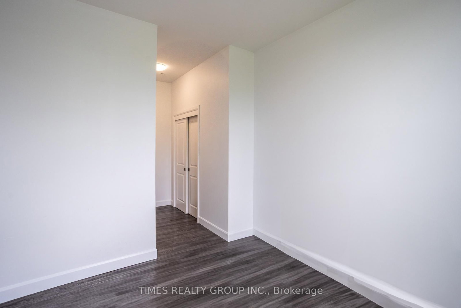 365 Armour Road, Unit 304 - Photo 6